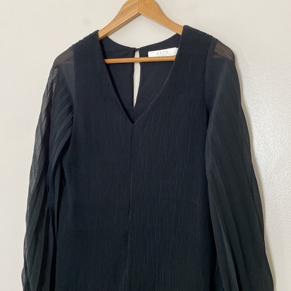 ASTR The Label Roseanne Romper Jumpsuit Black Lined Sheer Long Sleeve Size S - Picture 5 of 14